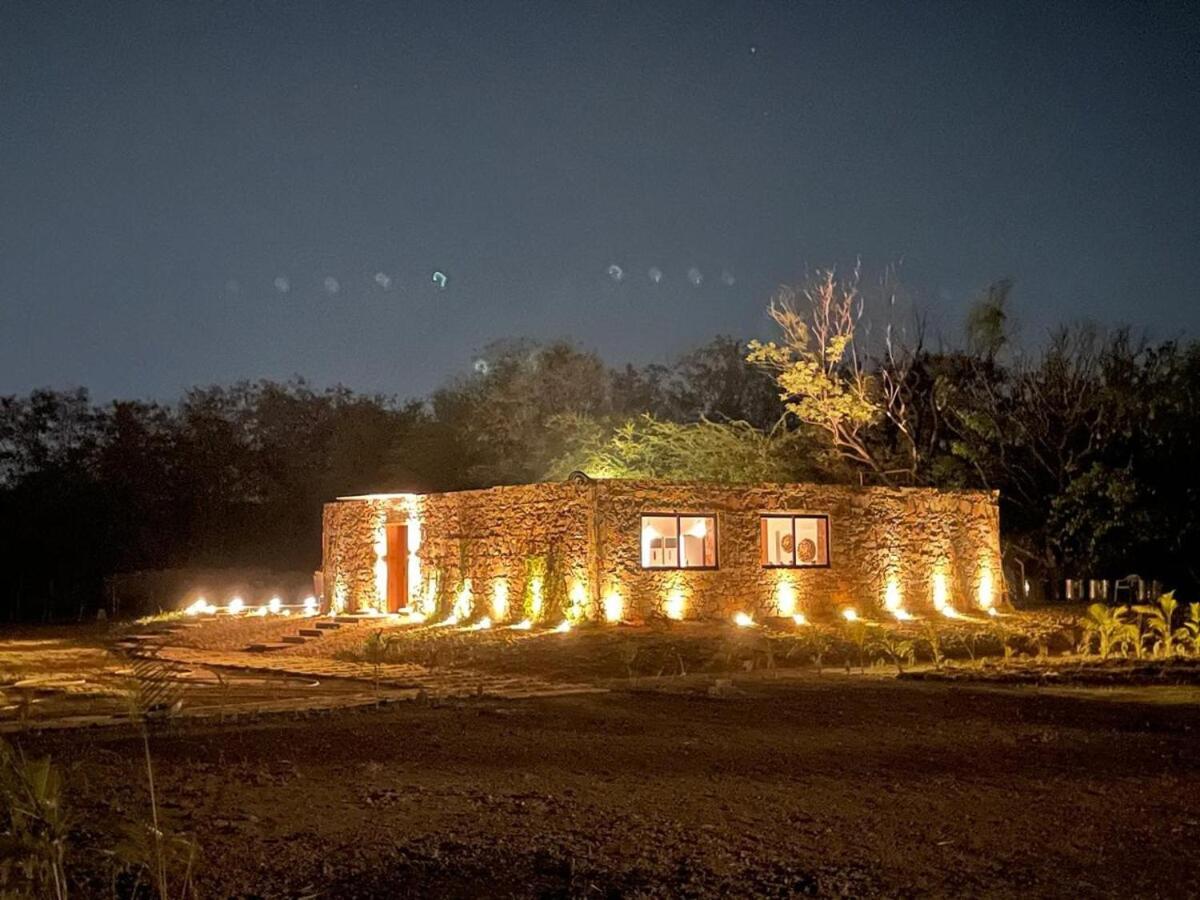 Kesar Farm House On The Lake Udaipur Eksteriør bilde