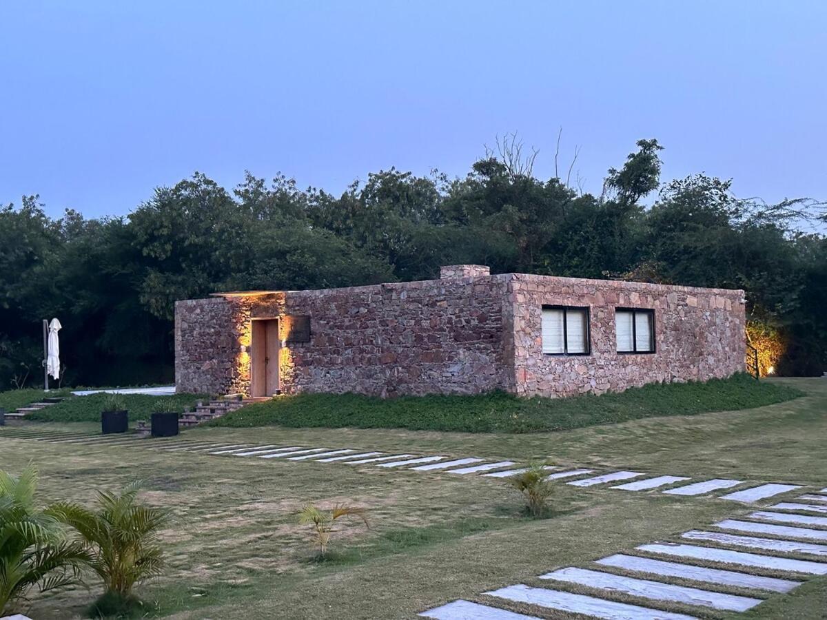 Kesar Farm House On The Lake Udaipur Eksteriør bilde